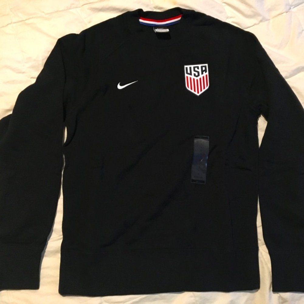 Nike Team USA Soccer World Cup Crewneck Sweatshirt
